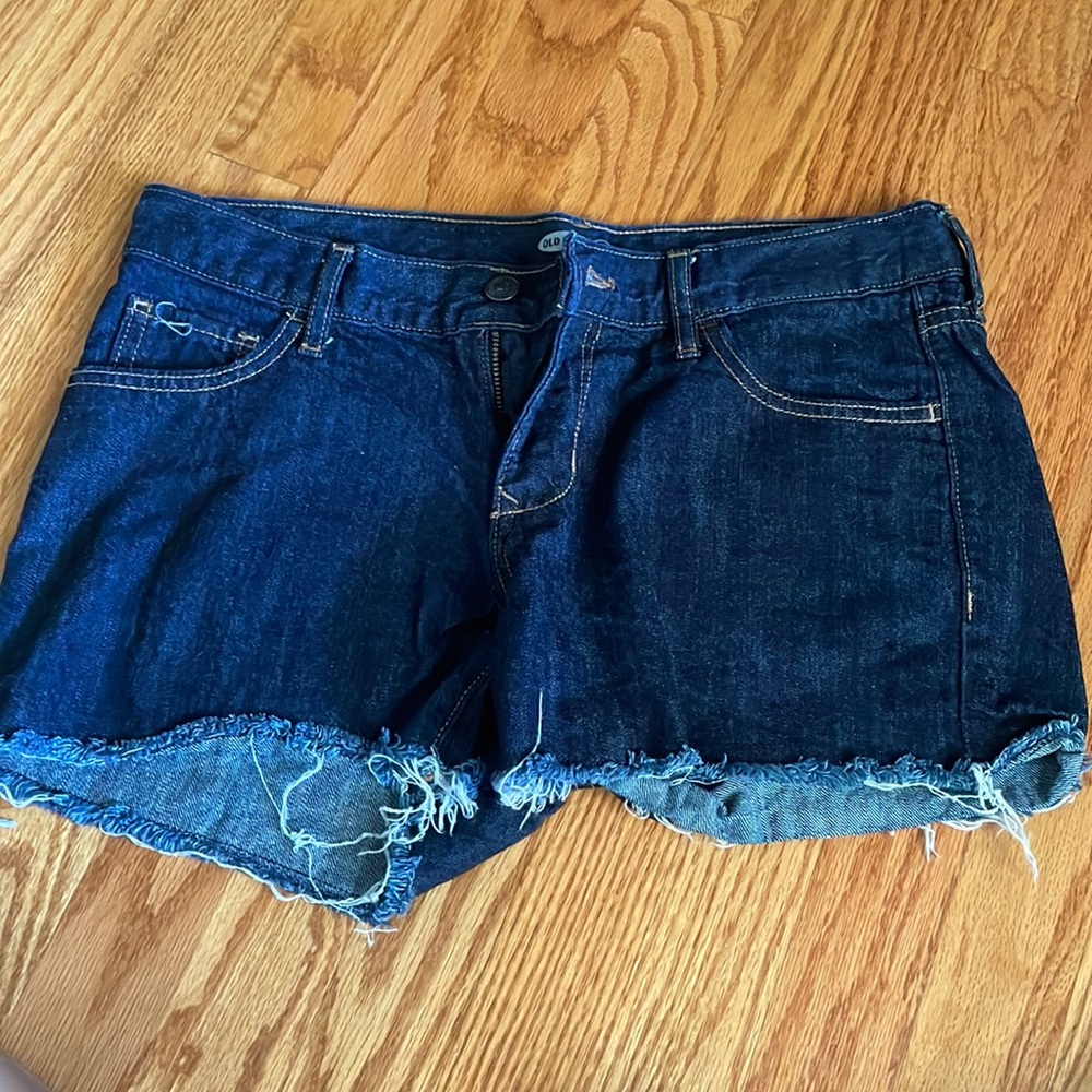 Old navy cutoff shorts size 6